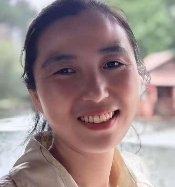 �����ã����ɺ�Ҷ��Ժ�����鳤��